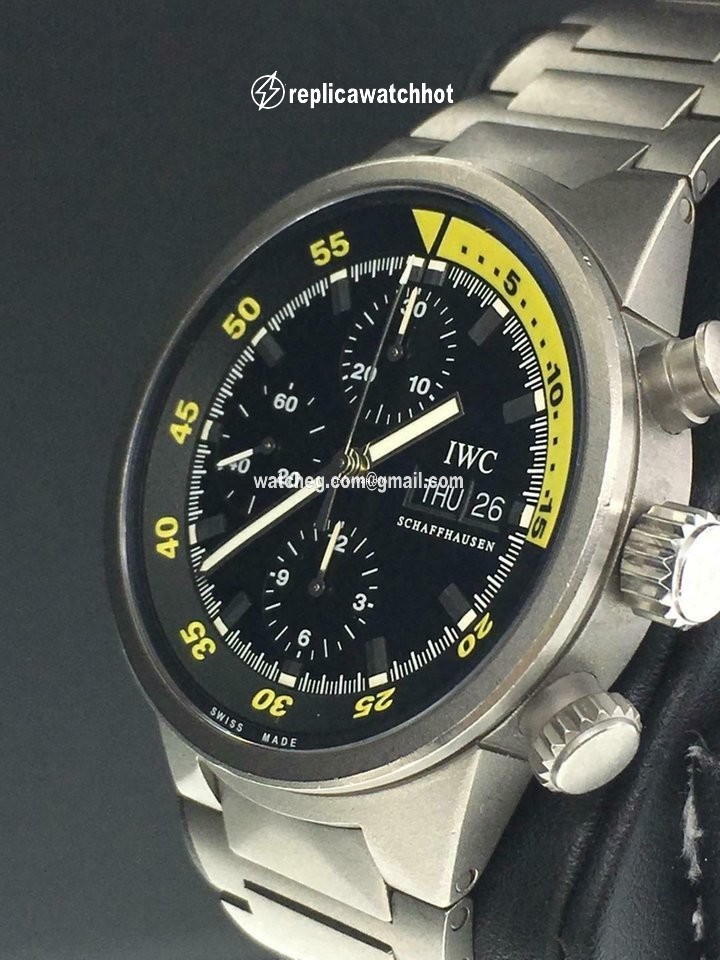 IWC Aquatimer Chronograph Mens watch Unisex Automatic Titanium IW372301 2