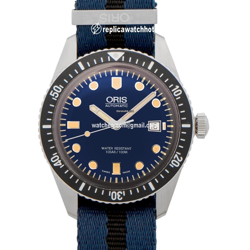 Oris Divers Sixty Five Mens watch Unisex Automatic Steel 01 733 7720 4055-07 5 21 28FC 2