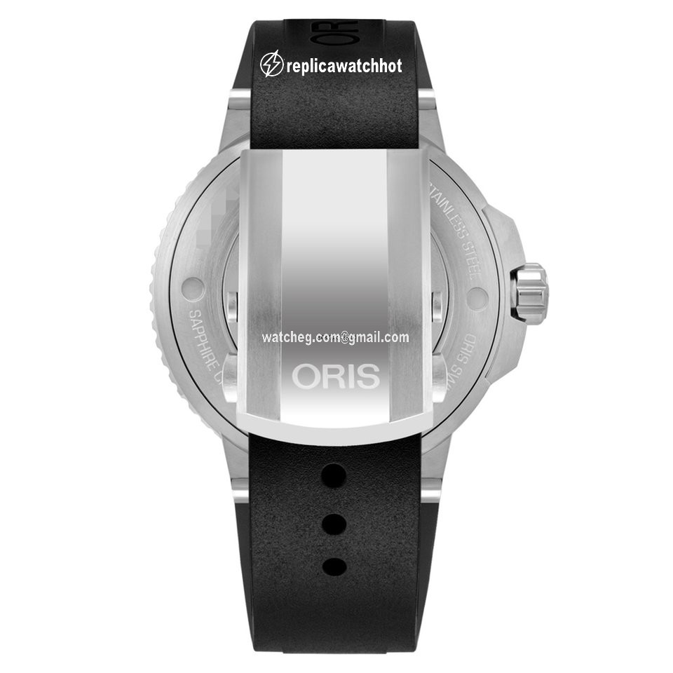 Oris Aquis Small Second Mens watch Unisex Automatic Steel 01 743 7733 4135-07 4 24 64EB 2