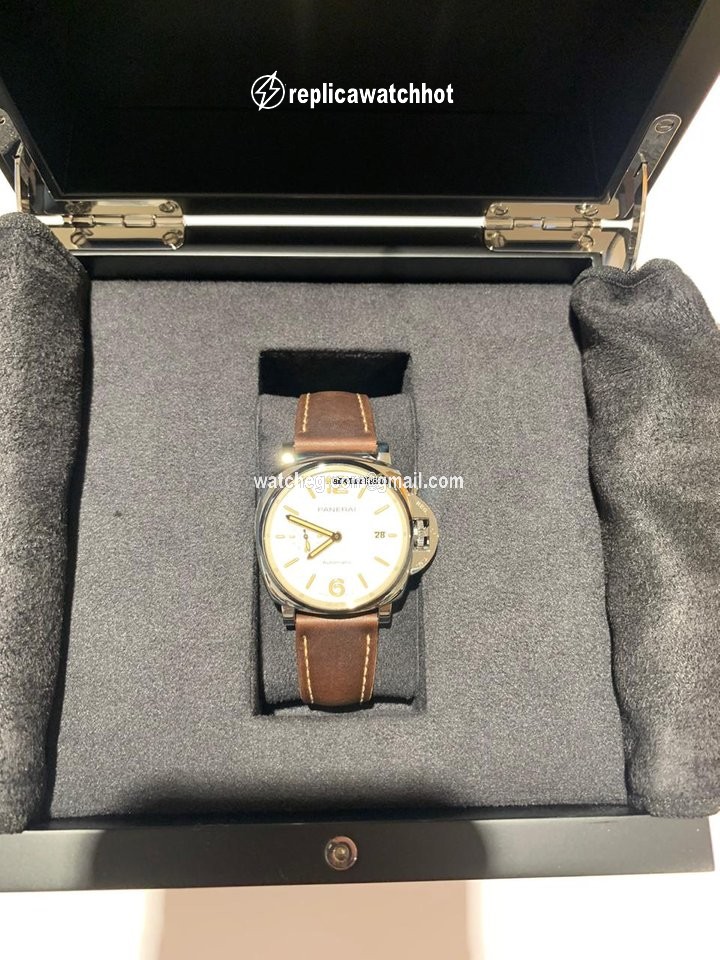 Panerai Mens watch Unisex Automatic Steel PAM 01046 2