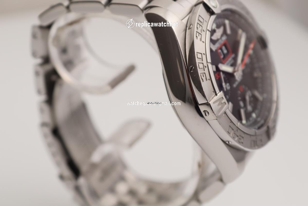 Breitling Blackbird Automatic Steel A4436010 BB71 2