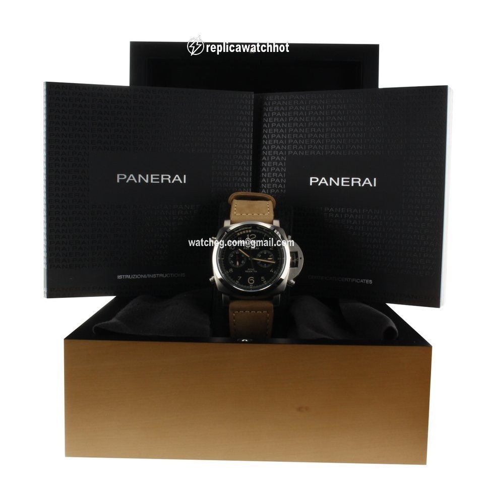 Panerai Luminor 1950 Regatta 3 Days Chrono Flyback Mens watch Unisex Automatic Titanium PAM00652 2