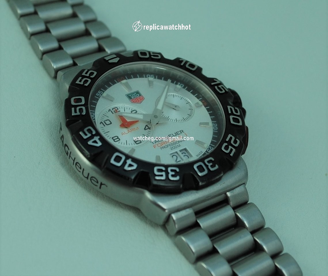 TAG Heuer Formula 1 Quartz Mens watch Unisex Quartz Steel WAH111C 2