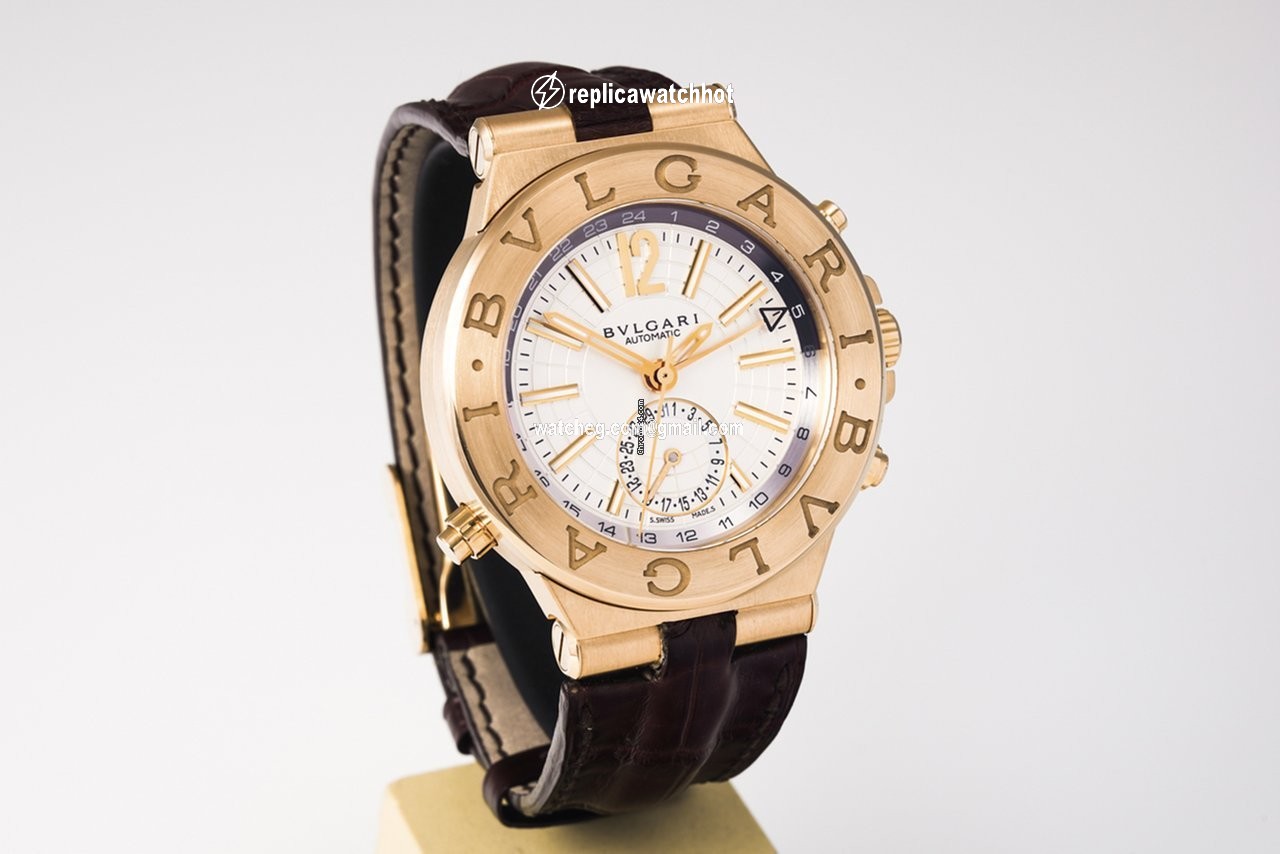 Bulgari Diagono Mens watch Unisex Automatic Rose gold DGP 40 G GMT 2