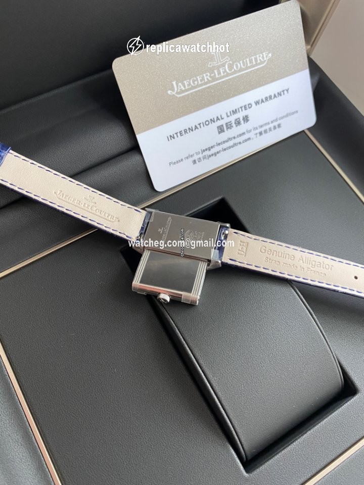 Jaeger-LeCoultre Reverso Classic Small Womens watch Quartz Steel 2618540 2