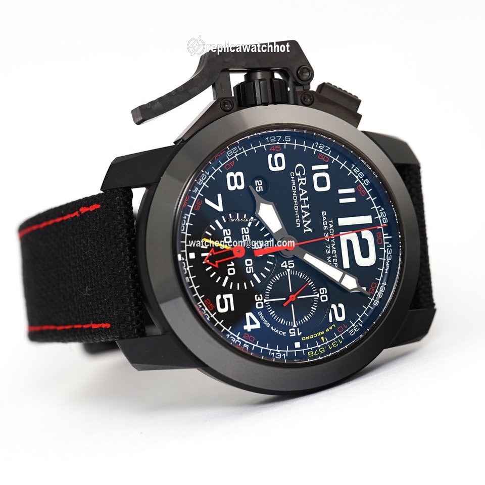 Graham Chronofighter Oversize Carbon 2CCBK.B07A 2