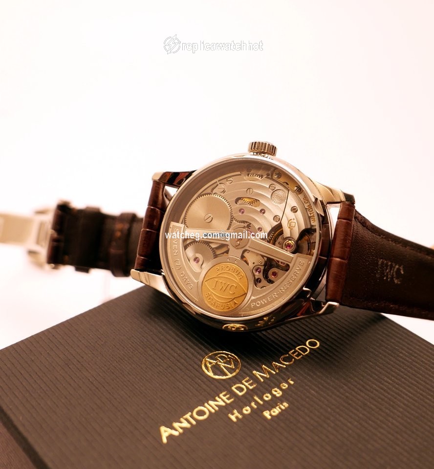 IWC Portuguese Automatic Mens watch Unisex Automatic White gold IW500106 2