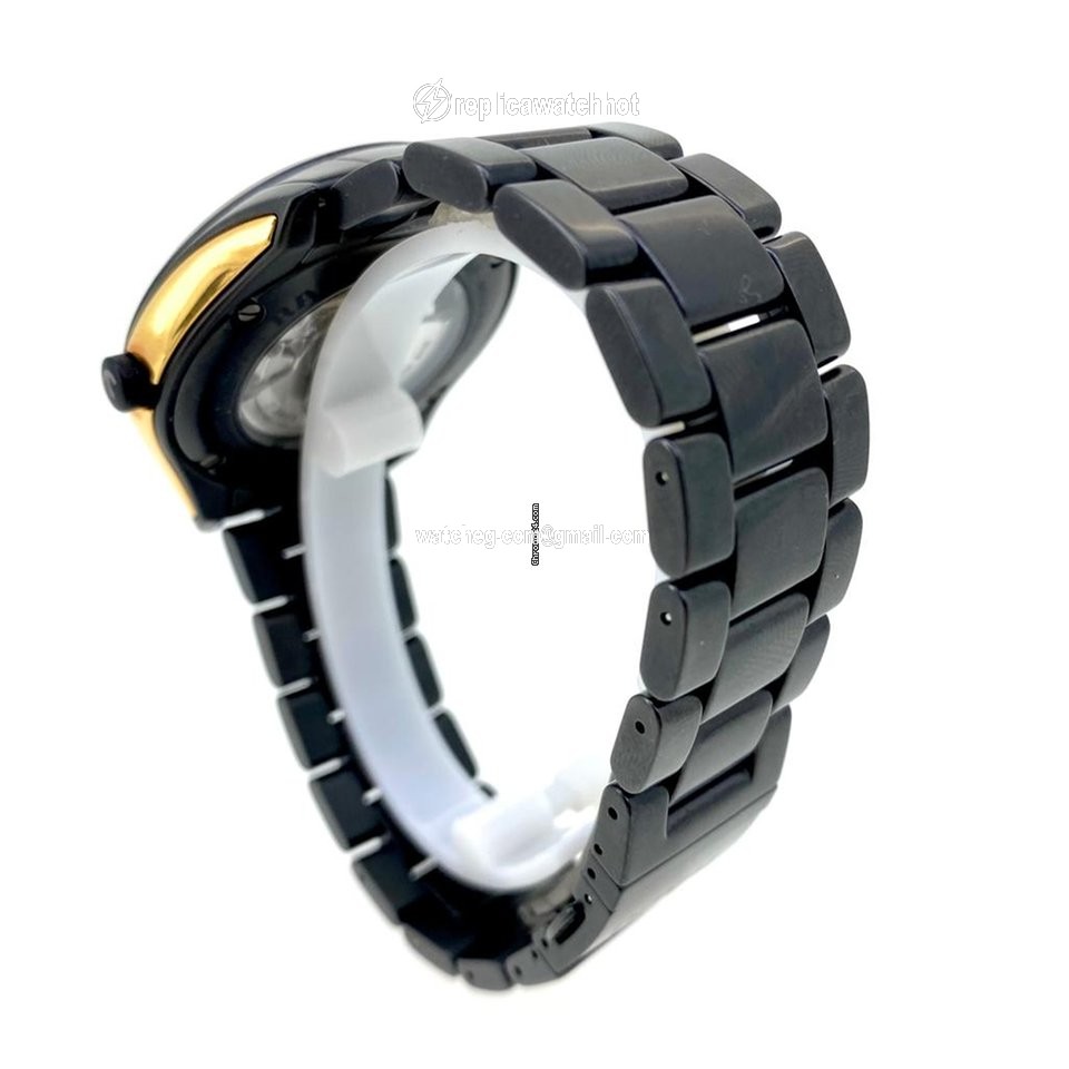 Rado HyperChrome Mens watch Unisex Automatic Ceramic R32023152 2