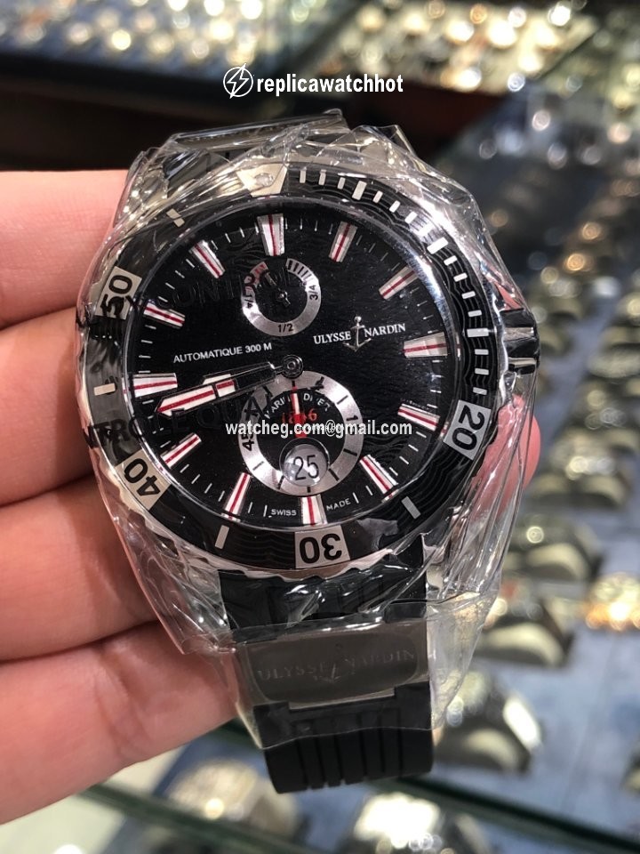 Ulysse Nardin Diver Chronometer Mens watch Unisex Automatic Steel 263-10-3 92 2