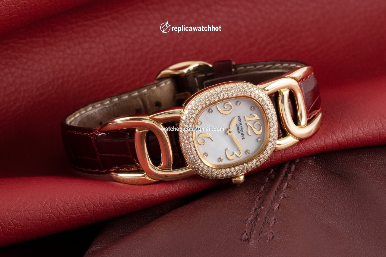 Patek Philippe Golden Ellipse Womens watch Quartz Yellow gold 4831 2