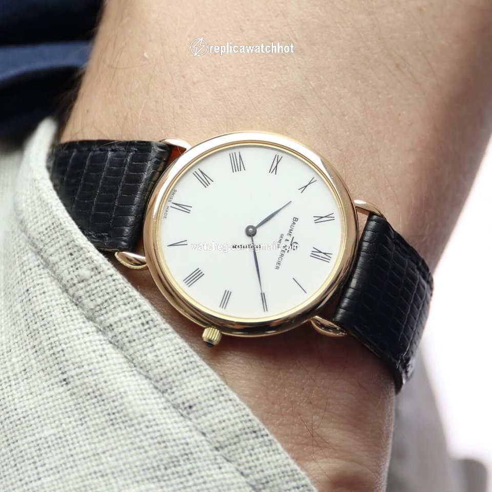 Baume & Mercier Classima Mens watch Unisex Quartz Yellow gold 15606 2