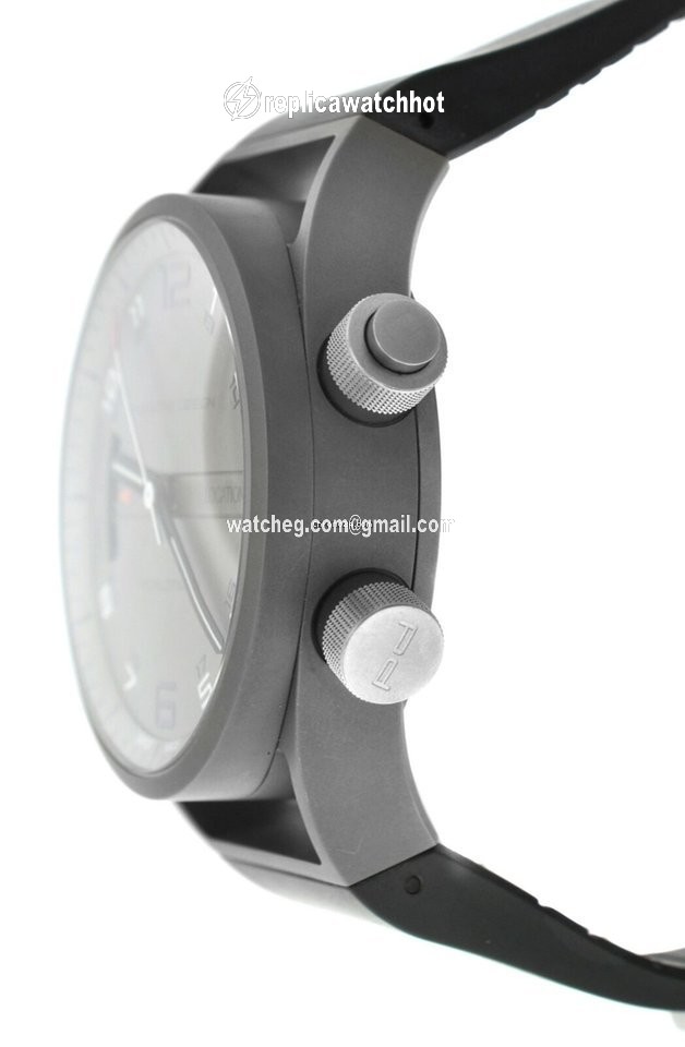 Porsche Design Worldtimer Mens watch Unisex Automatic Titanium P6750 6750.10.24.1180 2