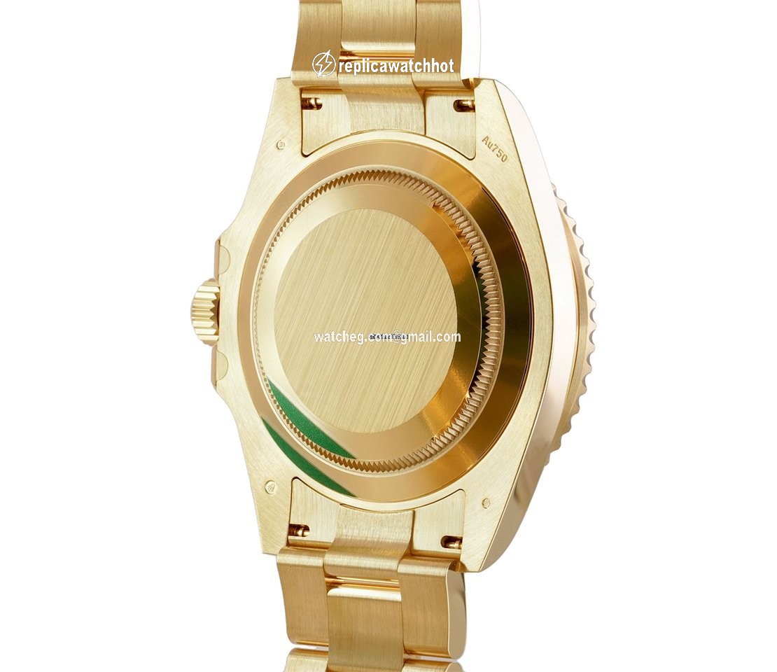 Rolex Submariner Date Yellow gold Automatic 126618 LN 2