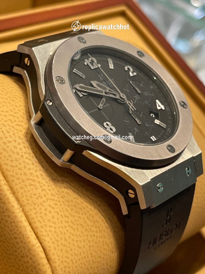Hublot Big Bang Mens watch Unisex Automatic Steel 301.TA.130.RX 2