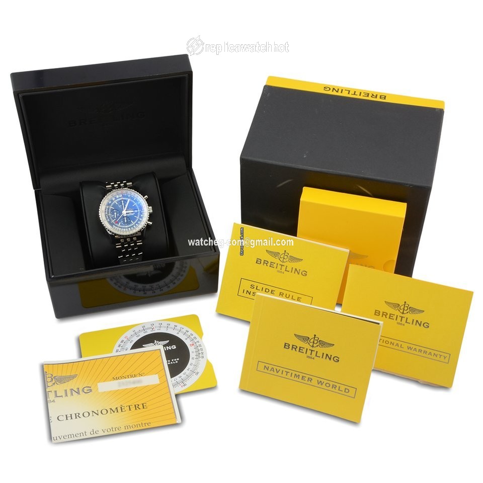 Breitling Navitimer World Mens watch Unisex Automatic Steel A2432212 C651 443A 2