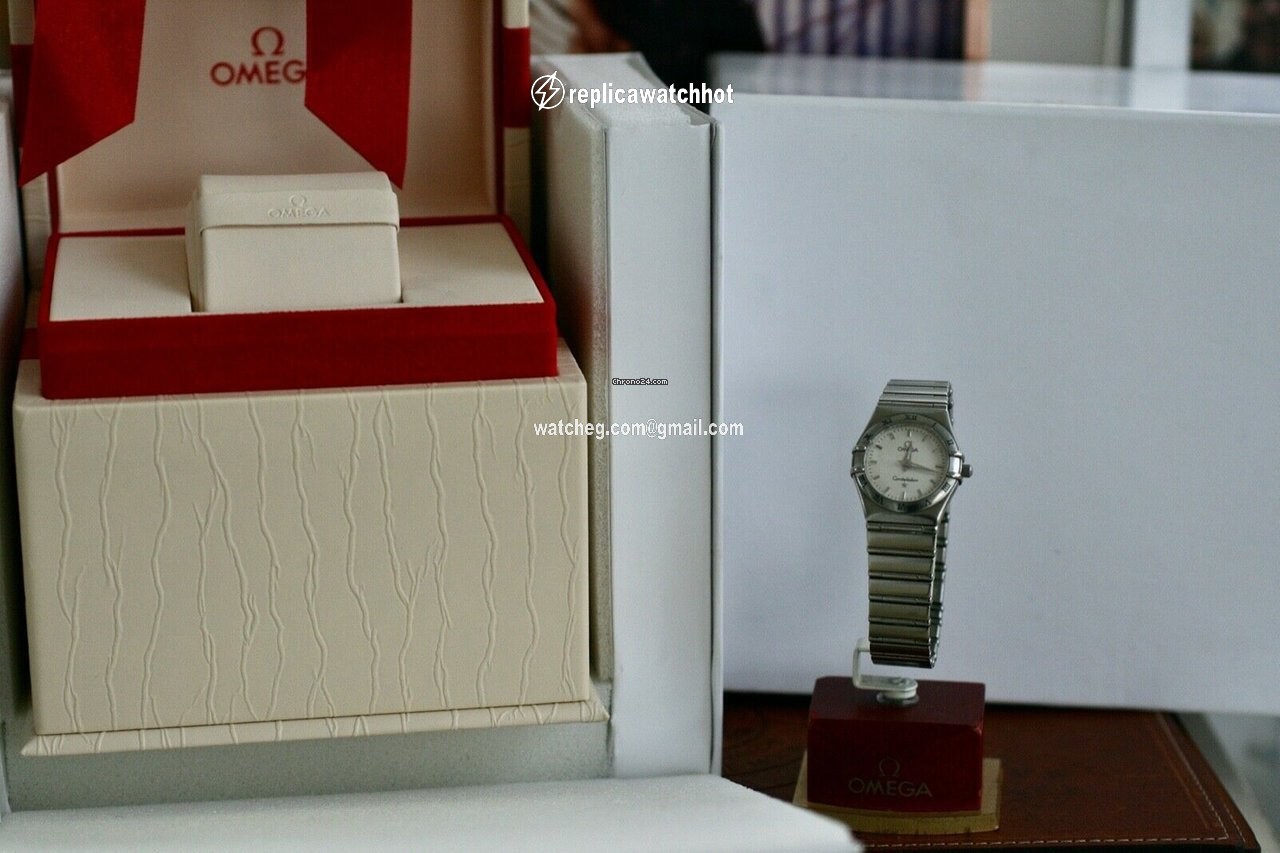 Omega Constellation Womens watch Quartz Steel 1572.30.00 2