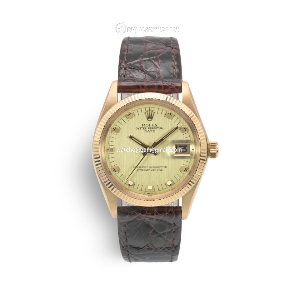 Rolex Oyster Perpetual Date Mens watch Unisex Yellow gold Automatic 1503 Vintage 2