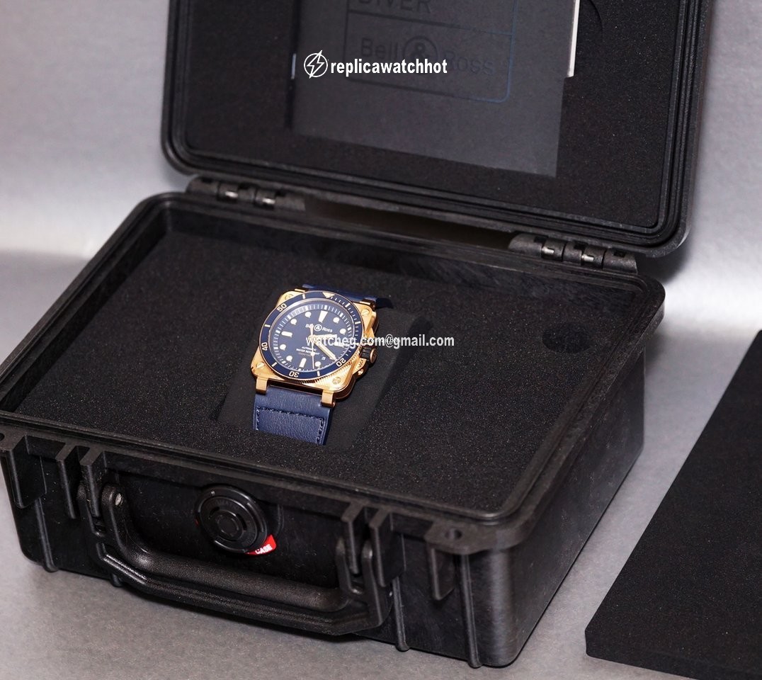 Bell & Ross BR 03 Mens watch Unisex Automatic Bronze BR0392-D-LU-BR SCA 2