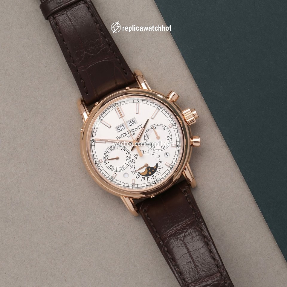 Patek Philippe Perpetual Calendar Chronograph Mens watch Unisex Manual winding Rose gold 5204R-001 2