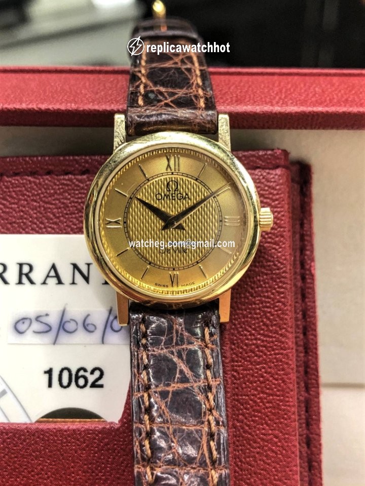 Omega De Ville Womens watch Quartz Yellow gold 7360.14.12 2