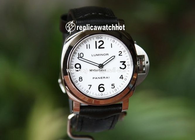 Panerai Luminor Base Manual winding Steel PAM 114 2