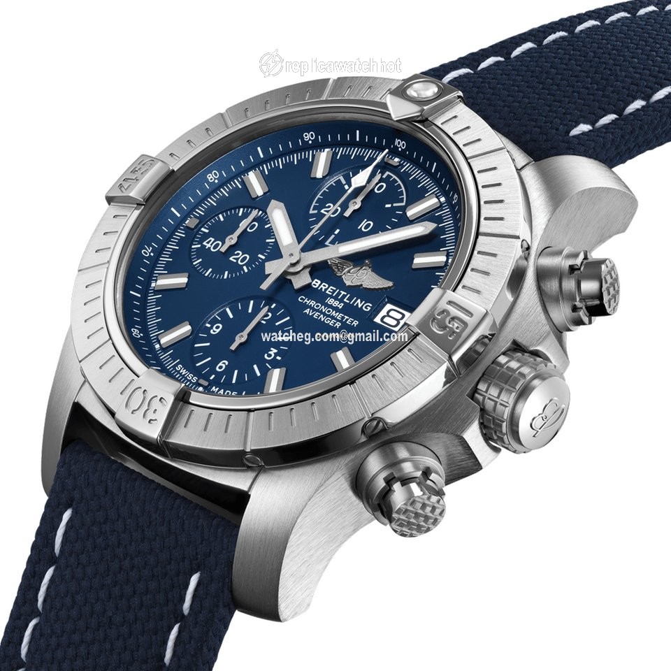 Breitling Avenger Mens watch Unisex Automatic Steel A13385101C1X1 2
