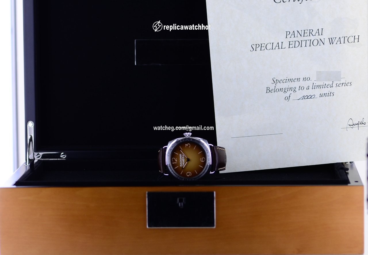 Panerai Special Editions Mens watch Unisex Manual winding Steel PAM 687  00687 2