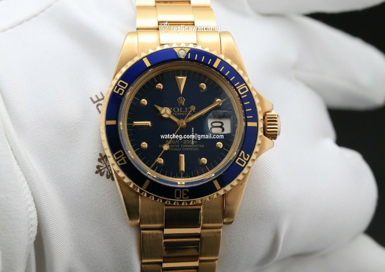 Rolex Submariner Date Yellow gold Automatic 1680 8 2