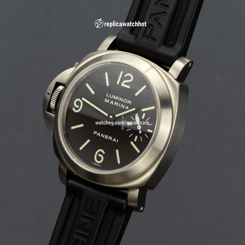 Panerai Luminor Marina Mens watch Unisex Automatic Titanium PAM 00056 2