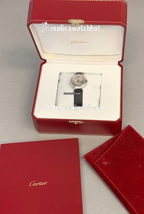 Cartier Ballon Bleu 28mm Womens watch Quartz White gold WE900351 2