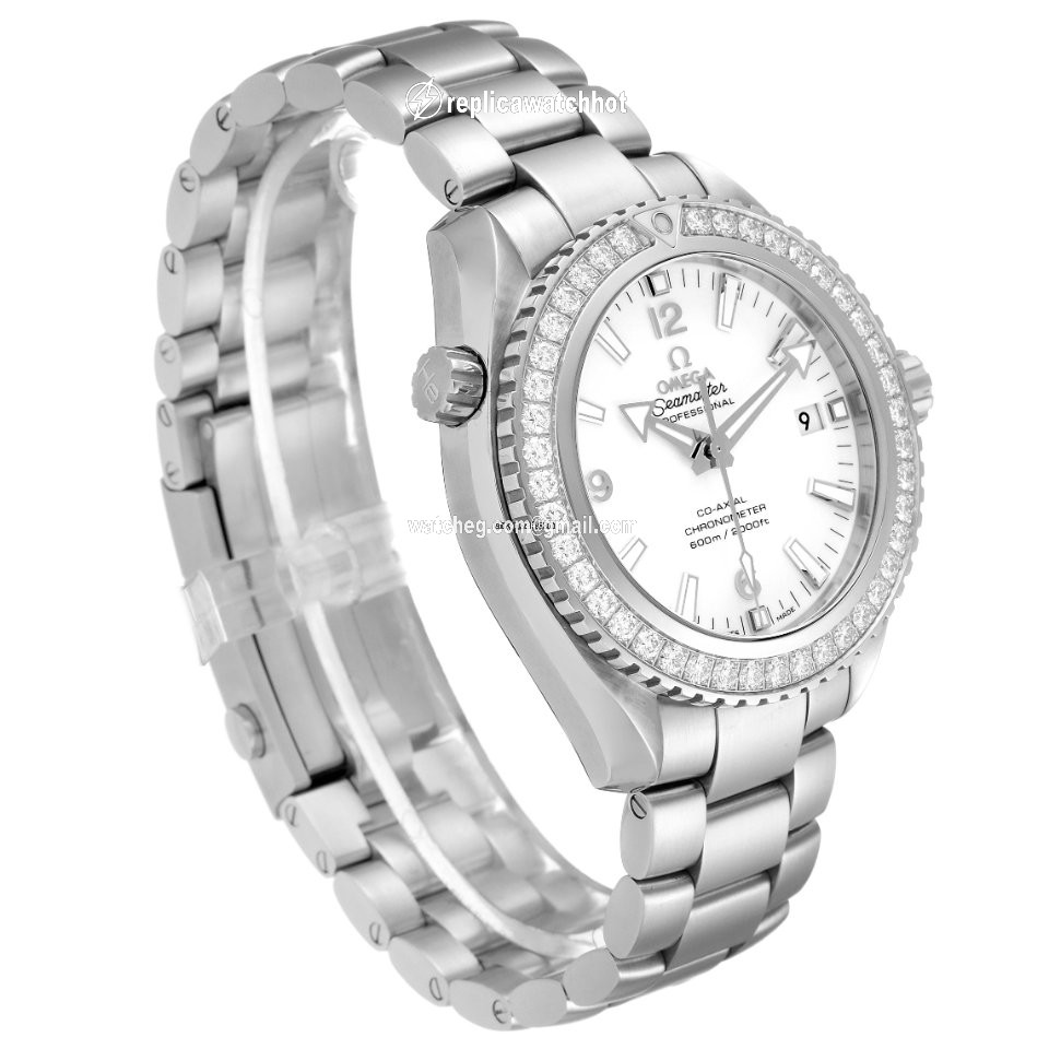 Omega Seamaster Planet Ocean Mens watch Unisex Automatic Steel 232.15.42.21.04.001 2