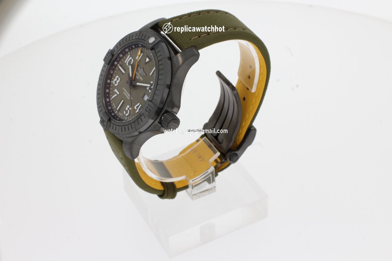 Breitling Avenger Mens watch Unisex Automatic Titanium V323952A1L1X2 2