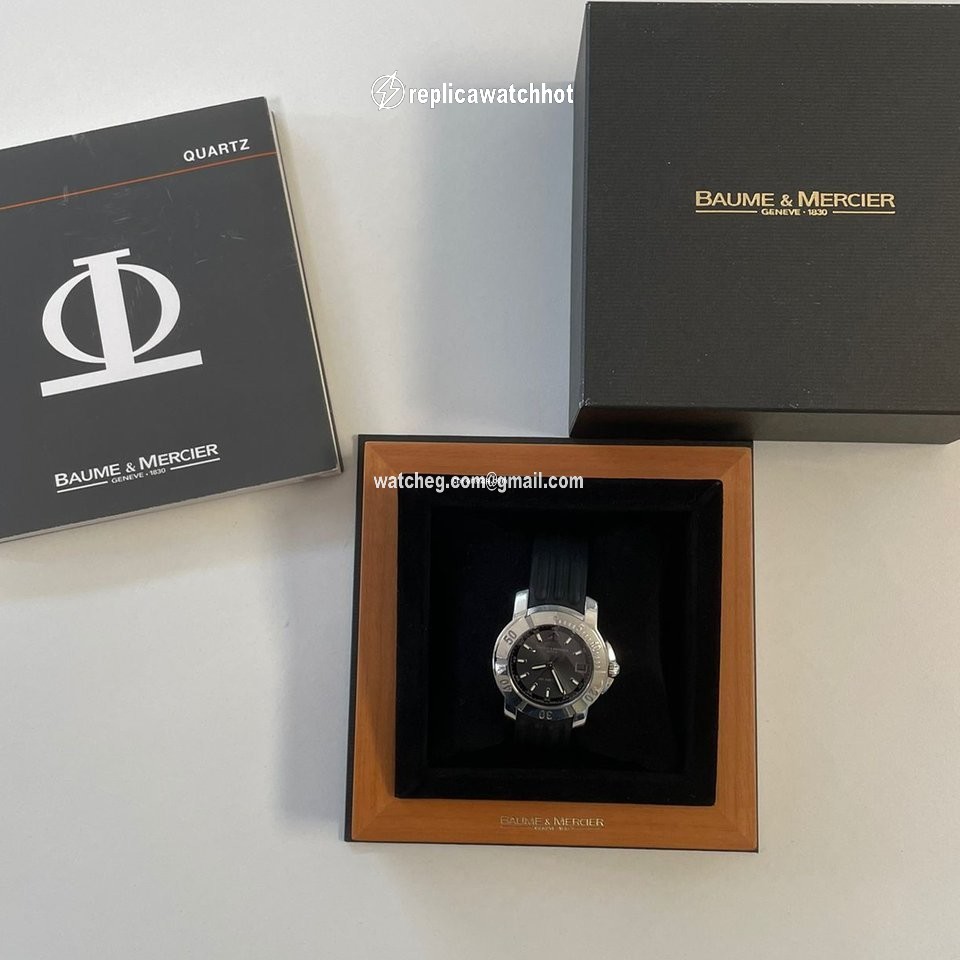 Baume & Mercier Capeland Mens watch Unisex Quartz Steel MOA08351 2