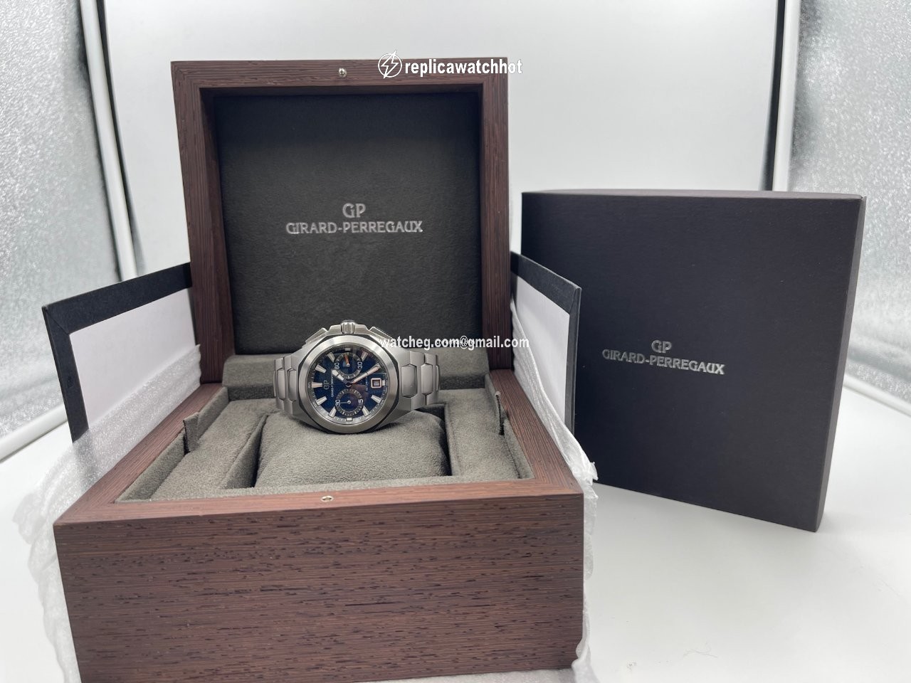 Girard Perregaux Chrono Hawk Mens watch Unisex Automatic Steel 49970-11-431-11A 2