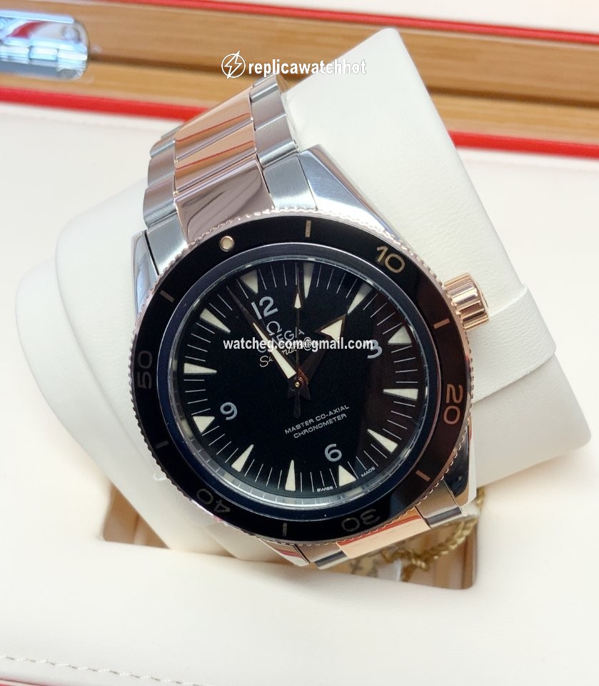 Omega Seamaster 300 Mens watch Unisex Automatic Gold Steel 233.20.41.21.01.001 2