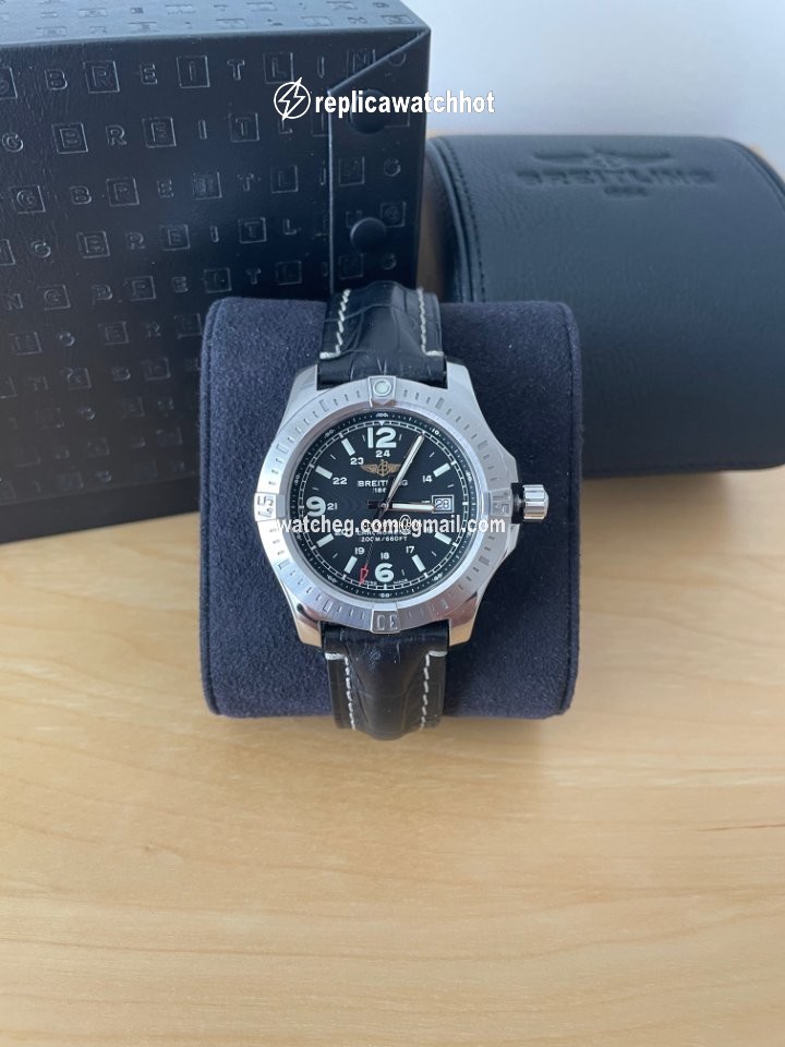 Breitling Colt Quartz Mens watch Unisex Quartz Steel A7438811 BD45 2