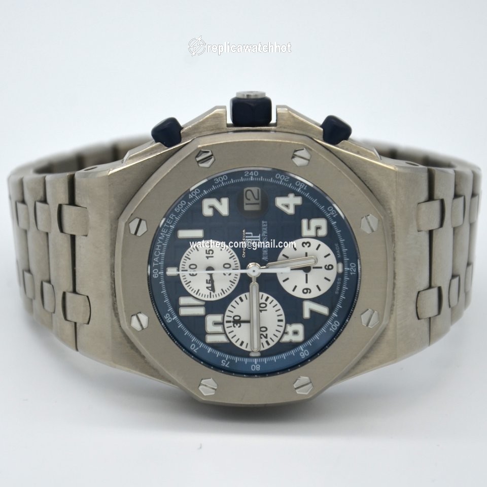 Audemars Piguet Royal Oak Offshore Chronograph Mens watch Unisex Automatic Titanium 25721TI.OO.1000TI.04.A 2