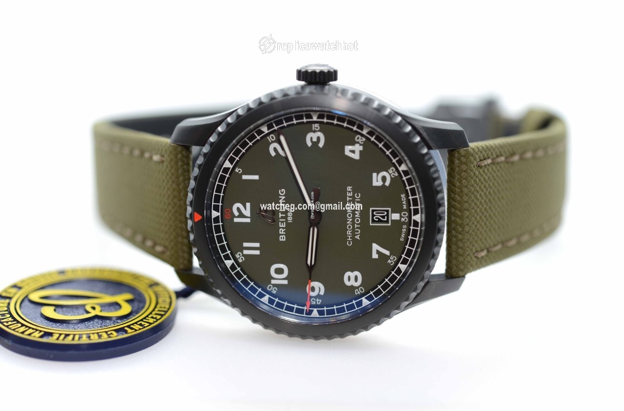 Breitling Aviator 8 Mens watch Unisex Automatic Steel M173152A1L1X2 2