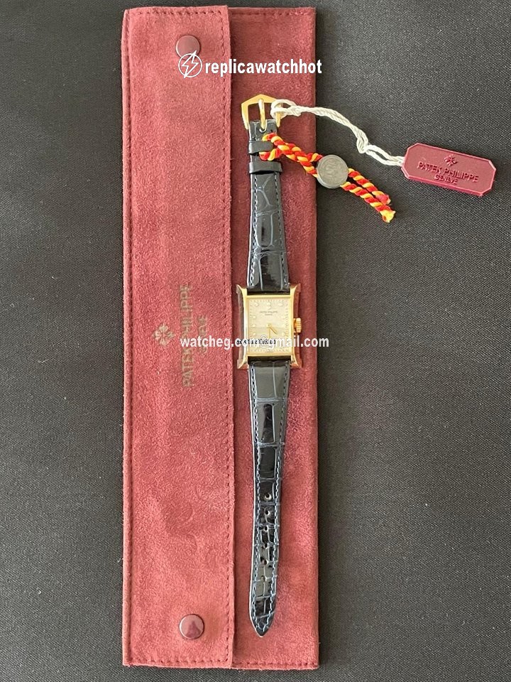 Patek Philippe Pagoda Womens watch Manual winding Yellow gold 4900 J 2