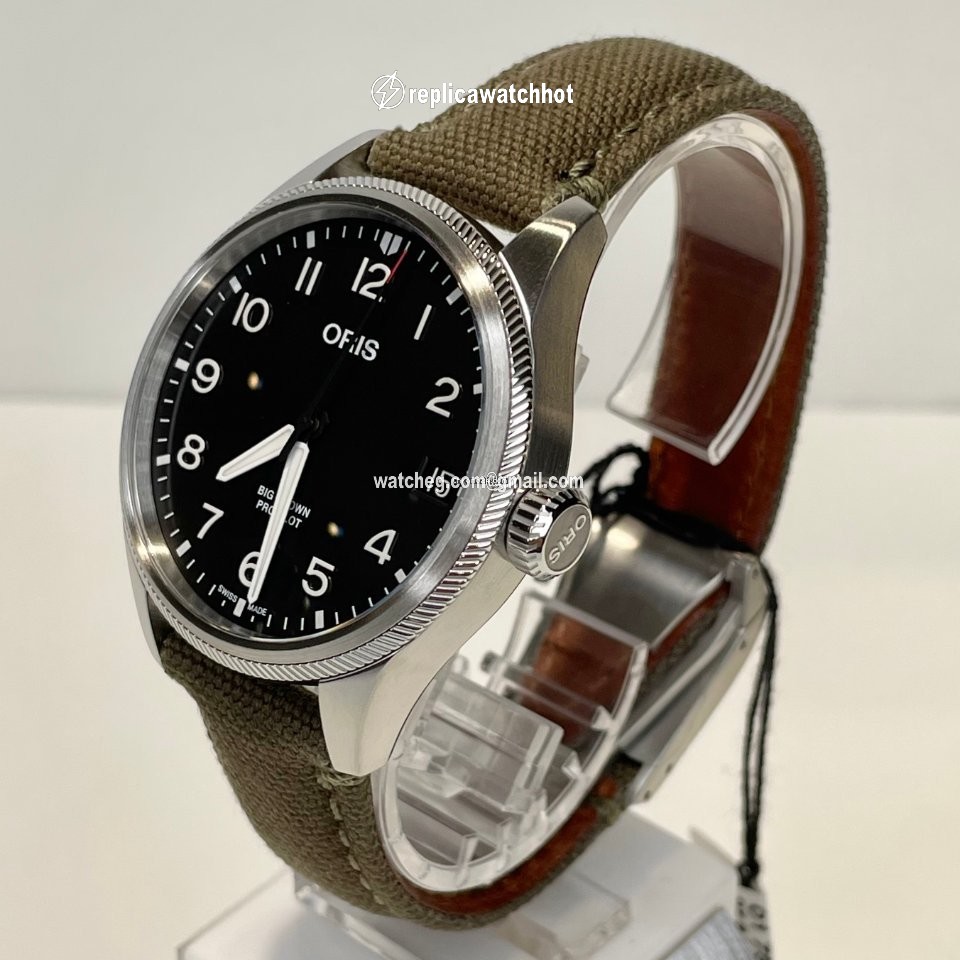 Oris Big Crown ProPilot Date Mens watch Unisex Automatic Steel 01 751 7761 4164-07 3 20 03LC 2