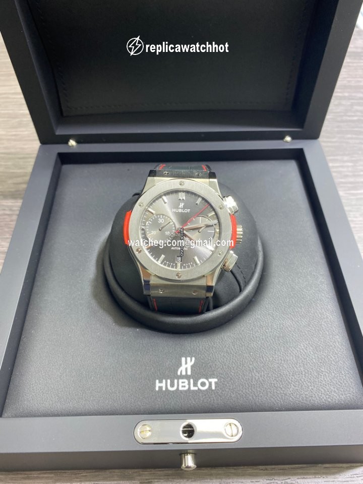 Hublot Classic Fusion Aerofusion Mens watch Unisex Automatic Titanium 528.NX.0170.NX 2