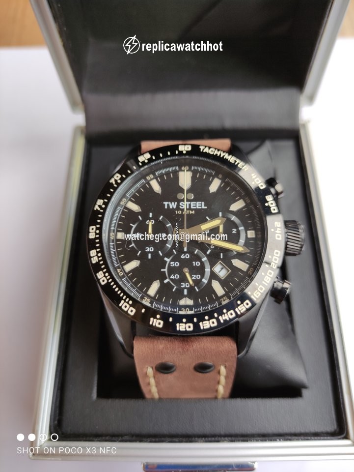 TW Steel Mens watch Unisex Quartz Steel TW Steel Chrono Sport Chrono CHS1 2