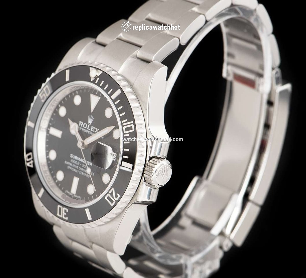 Rolex Submariner Date Mens watch Unisex Steel Automatic 116610LN 2