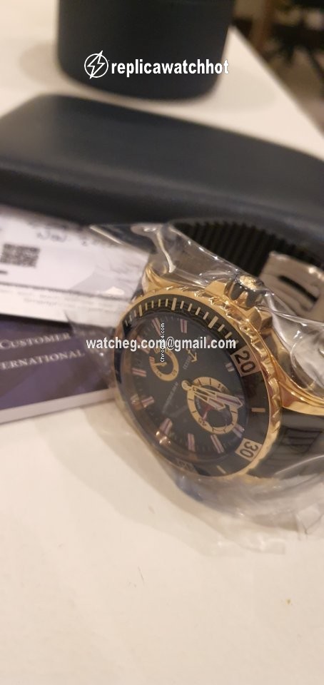 Ulysse Nardin Diver Chronometer Mens watch Unisex Automatic Rose gold 266-10-3C 92 2