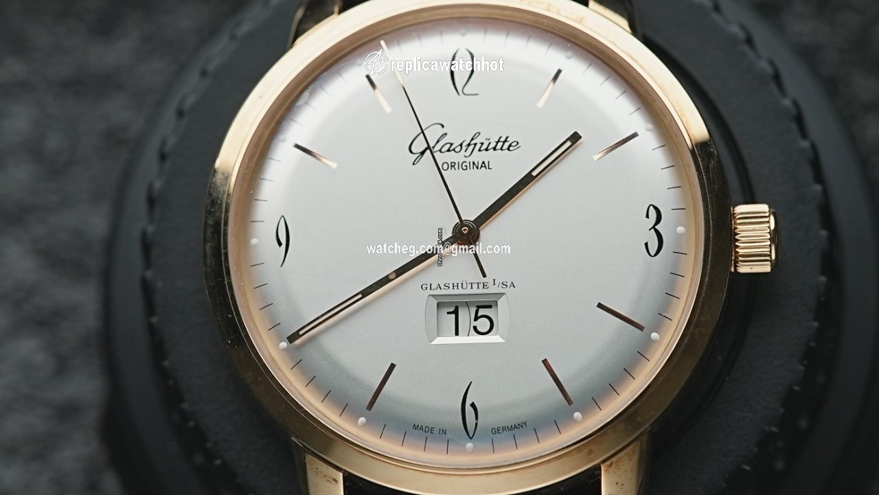 Glashtte Original Sixties Panorama Date Mens watch Unisex Automatic Rose gold 39-47-01-01-04 2