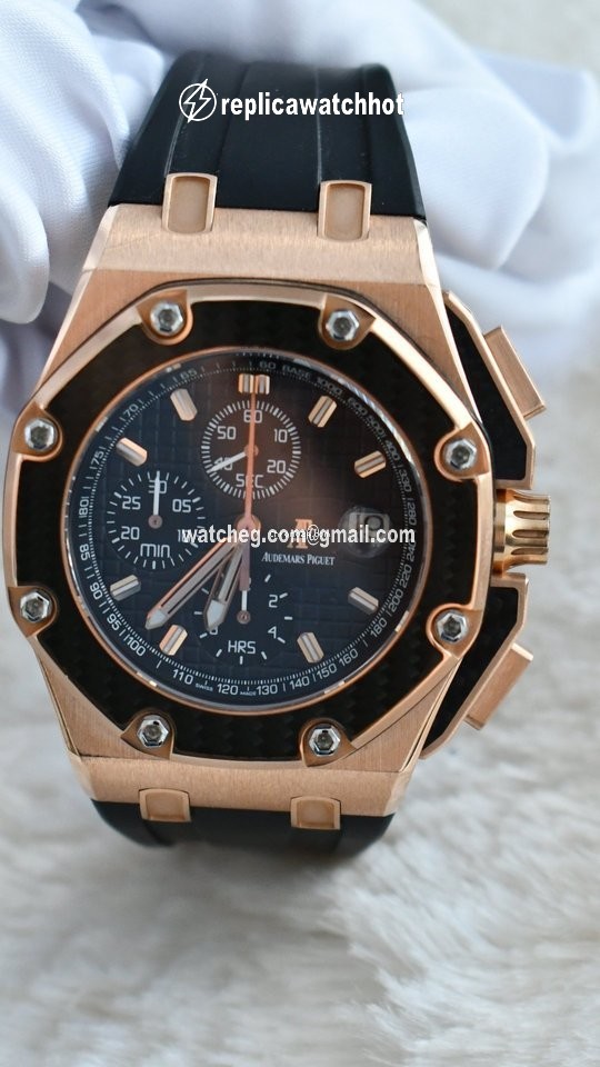 Audemars Piguet Royal Oak Offshore Chronograph Mens watch Unisex Automatic Rose gold 26030RO.OO.D021IN.01 2
