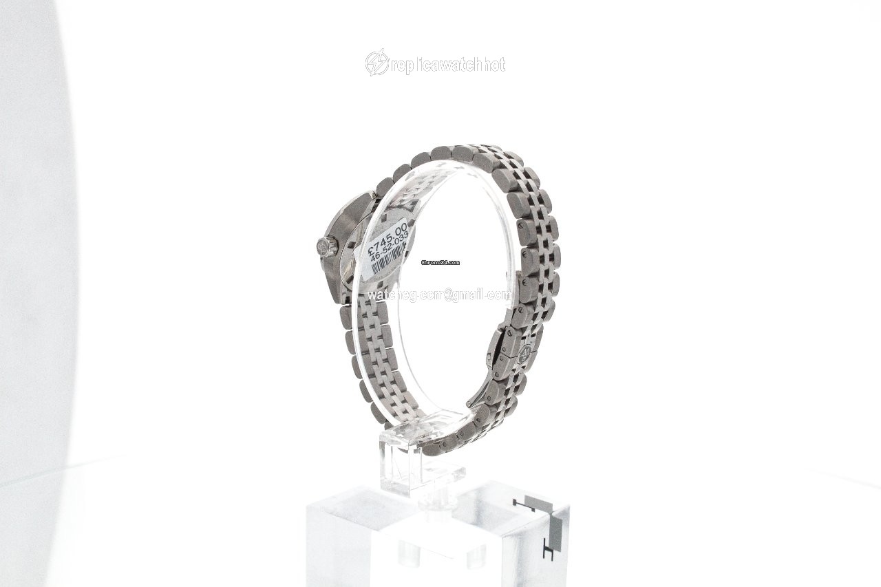 Raymond Weil Freelancer Womens watch Quartz Steel 5626-ST-97081 2
