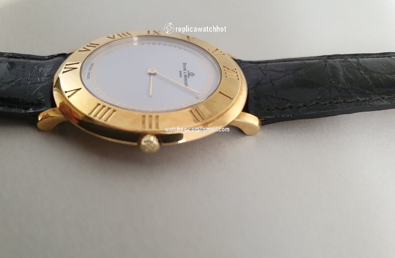 Baume & Mercier Mens watch Unisex Quartz Yellow gold M0A04950 2