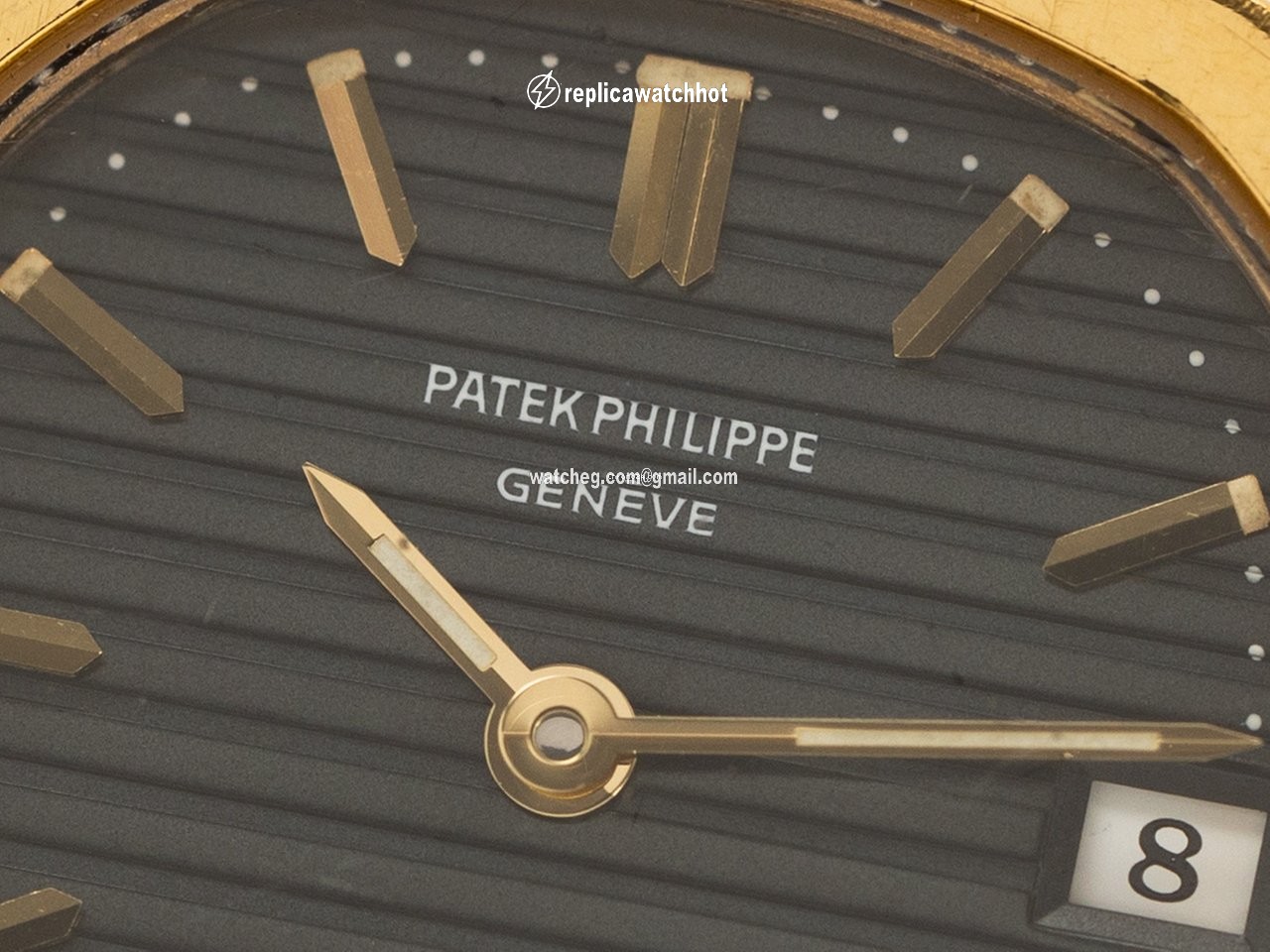 Patek Philippe Nautilus Womens watch Quartz Gold Steel 4700 52 2