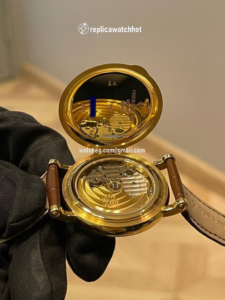 Patek Philippe Calatrava Mens watch Unisex Automatic Yellow gold 5153J-001 2
